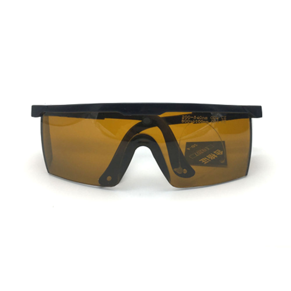 Occhiali di sicurezza laser Si - Laser Safety Goggles recensione e prezzo